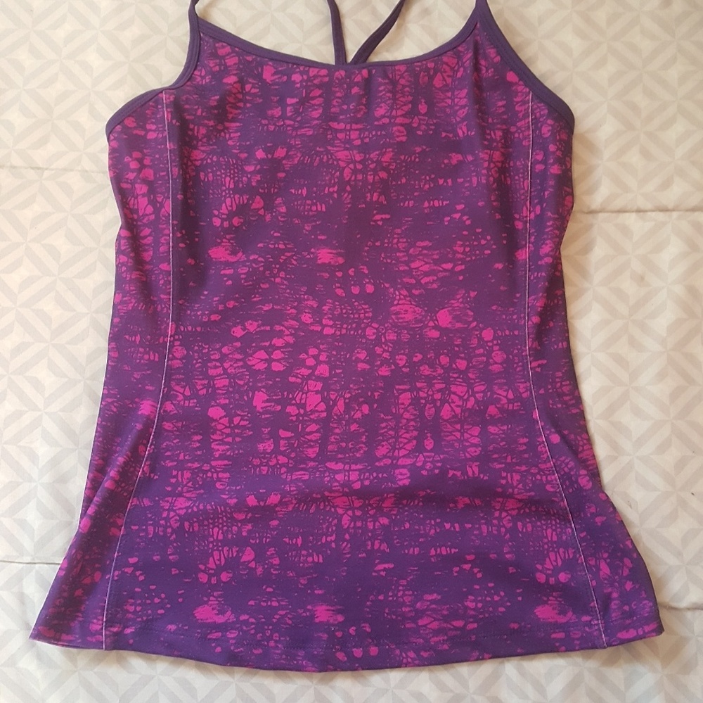 Breathable running shirt